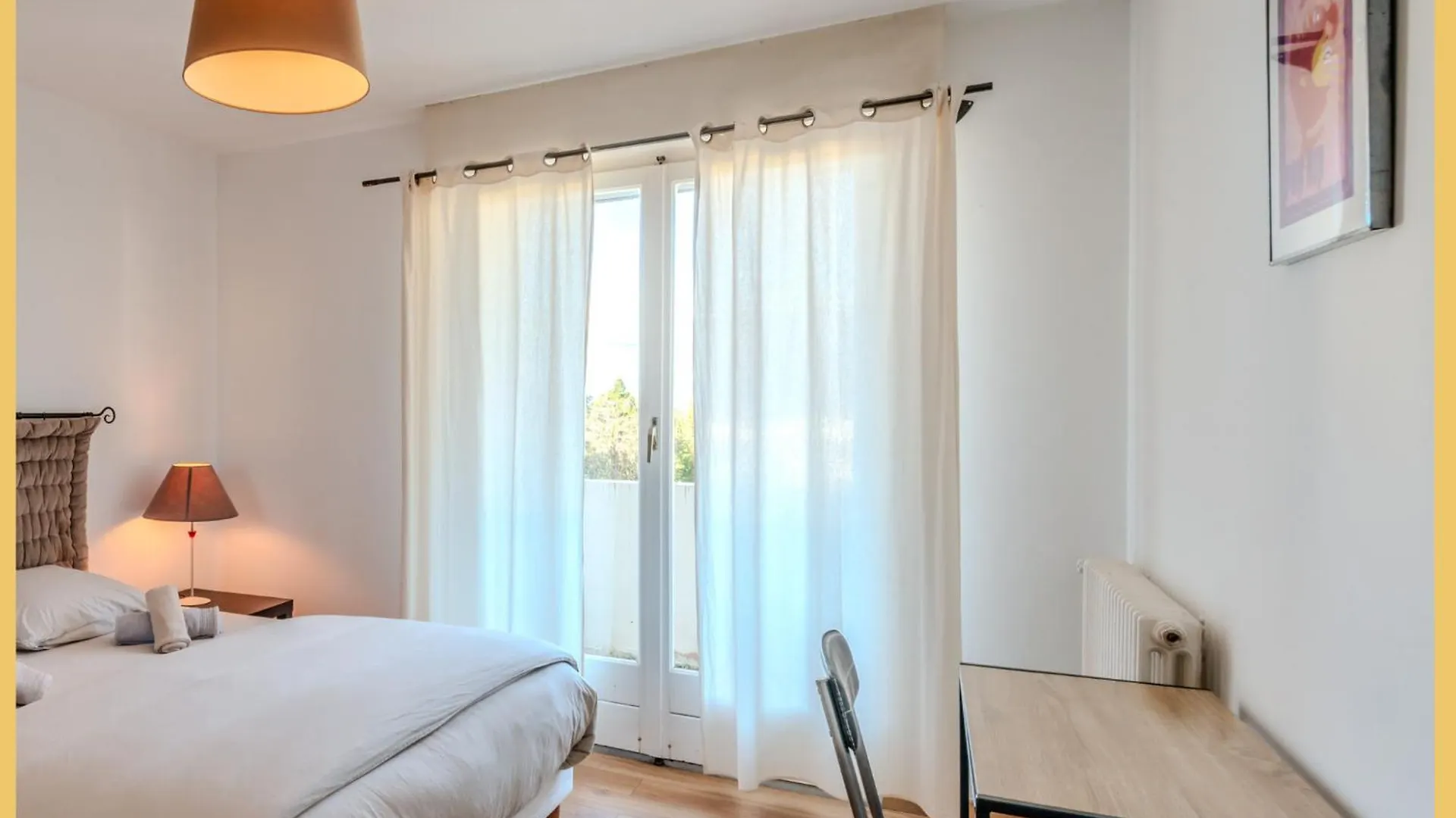 Chez Damien I T2 I Gaillard Apartment 0*,  France